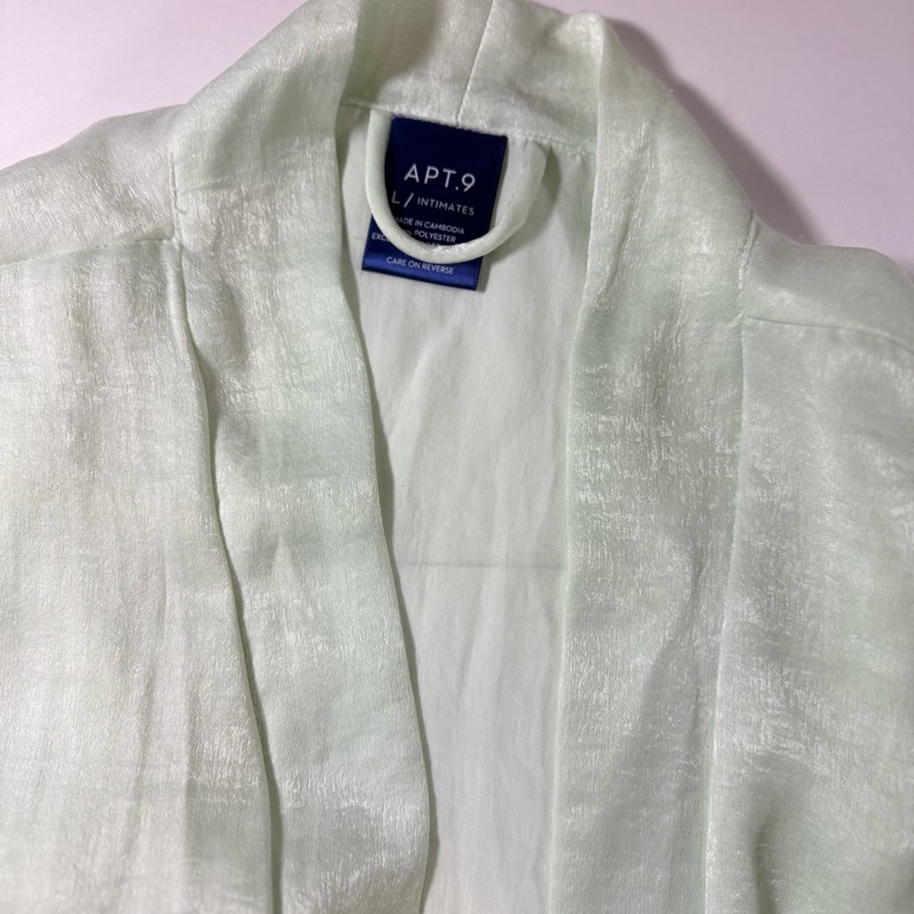 Apt. 9 Mint Robe - Picture 2 of 4